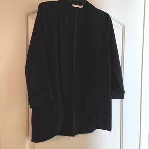 Lush loose fit roll-cuff jacket